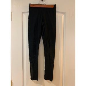 High-Rise Black Leggings with Ankle Zipper